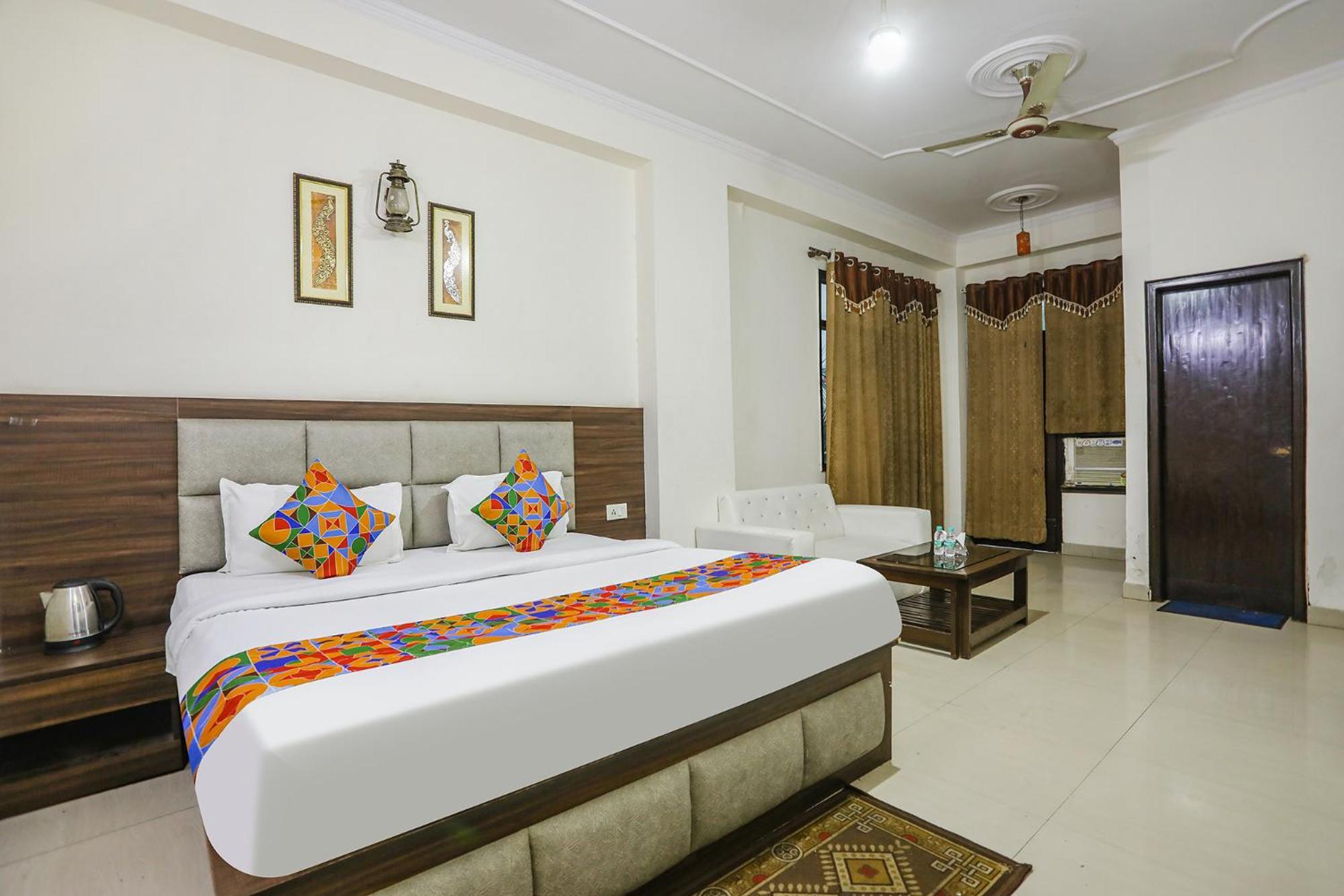 Fabhotel Corporate Stay Noida Kültér fotó
